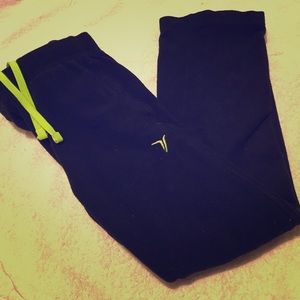 Brand new boys bottoms⚾️